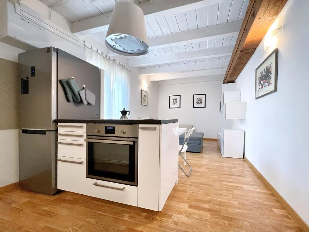 Apartamento Ur Nest Santo Stefano Bolonia 0*,  Italia